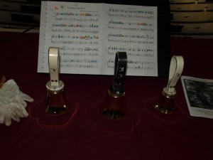 I have no idea what caused the funky halos around the bell rims but it's kind of cool in a creepy sort of way....I couldn't take a picture like that again if I tried.